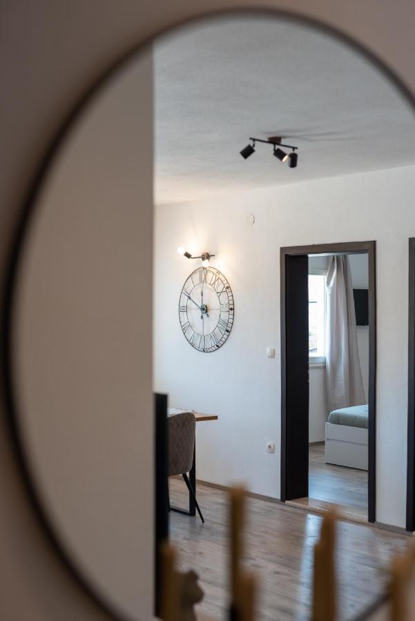 Beach Apartman Marela Slatine Extérieur photo